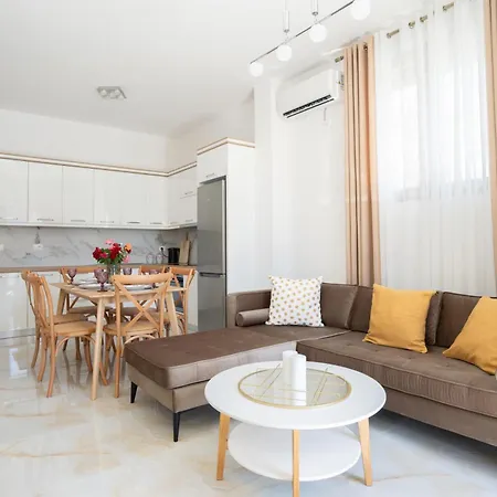 Oasis White Terra * Durrës